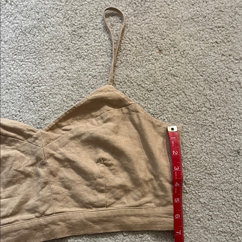 Universal thread linen Crop Top - Picture 6 of 8
